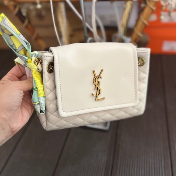 ysl-ekru-mini-nolita-resim-8259.jpg