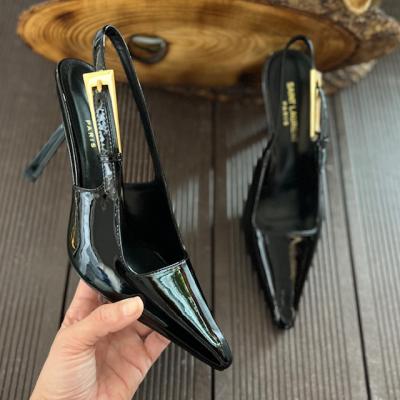 YSL SİYAH GOLD TOPUKLU AYAKKABI 